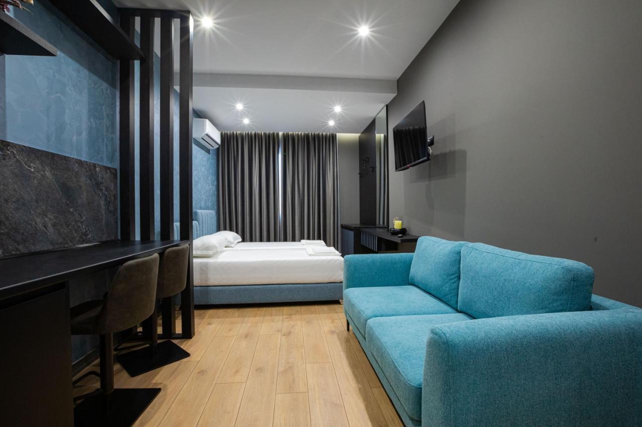 Dea'S Apartaments Tirana Buitenkant foto
