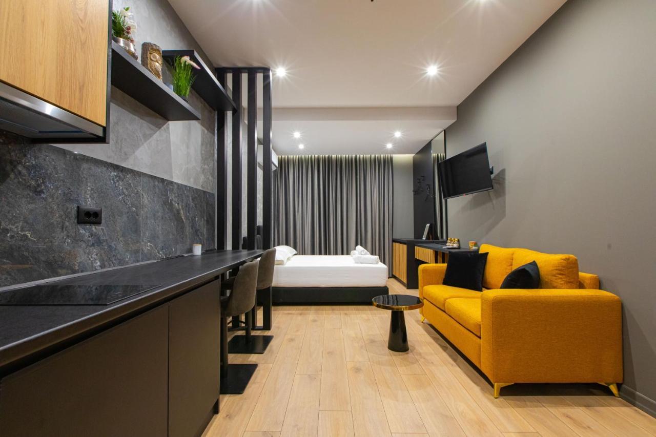 Dea'S Apartaments Tirana Buitenkant foto